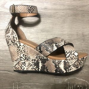 Qupid snake print wedges
